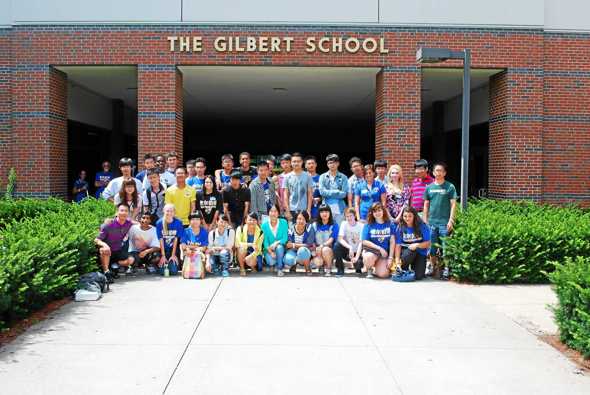 Estudia tu preparatoria y aprende inglé en The Gilbert School